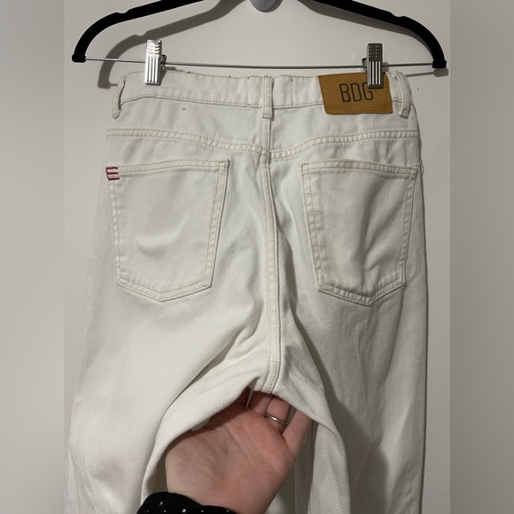 BDG Urban Outfitters Dipped V Wide Leg White Jeans Y2K jeans Size 27 - Picture 9 of 11